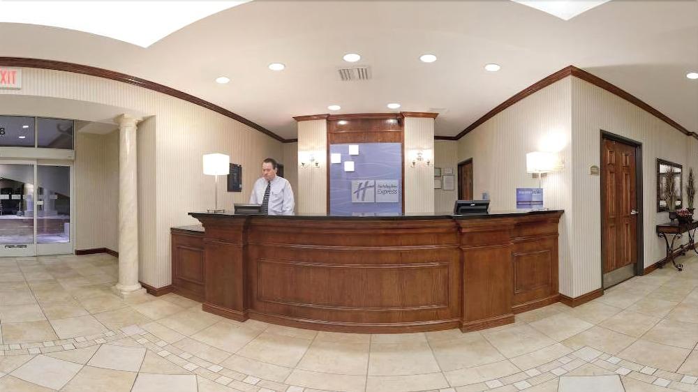 Holiday Inn Express Hotel & Suites Farmington, An Ihg Hotel Bagian luar foto