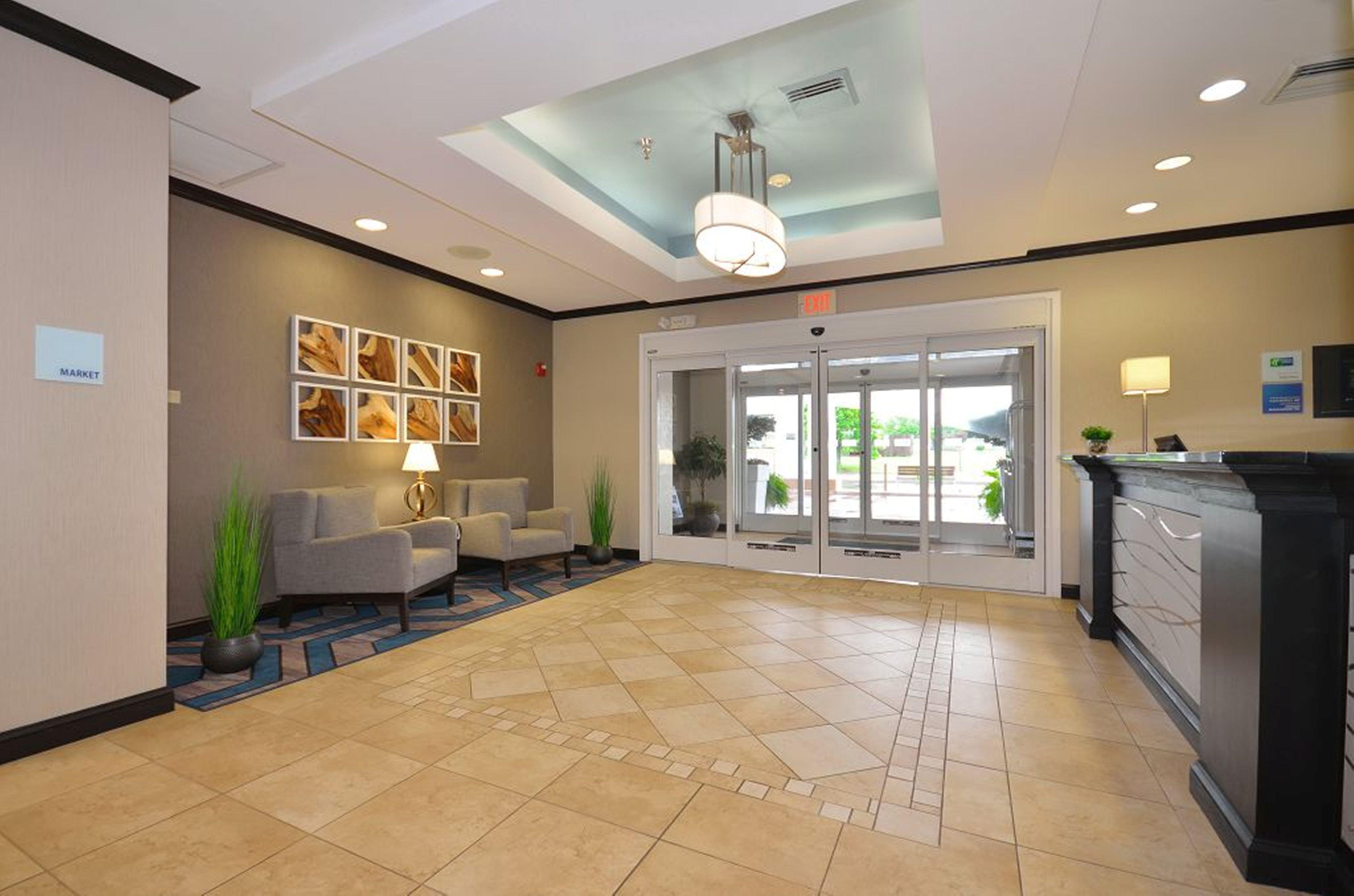 Holiday Inn Express Hotel & Suites Farmington, An Ihg Hotel Bagian luar foto